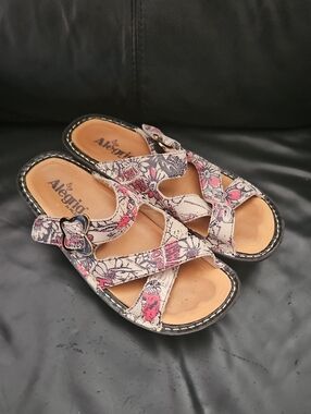Alegria PG Lite English Rose Garden Comfort Clog  Slip On Shoe sz 37  6/6.5us